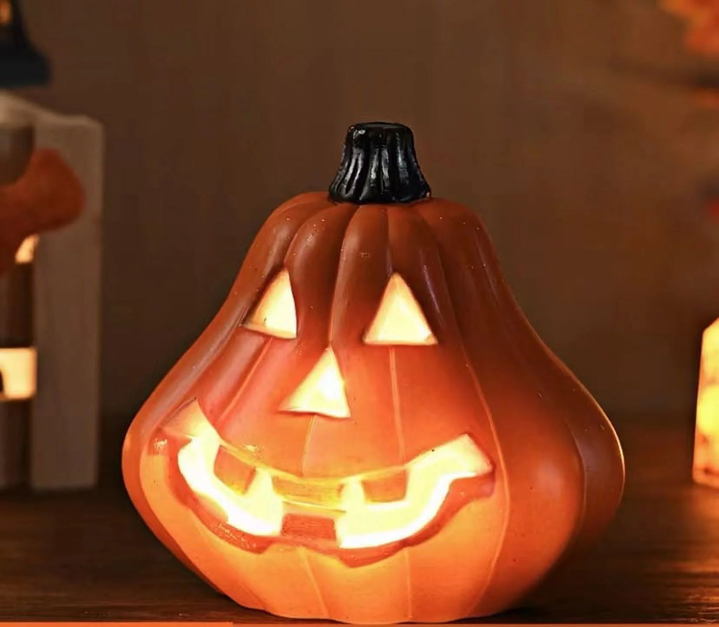 Halloween Pumpkin Light up Jack O Lantern Pumpkin Figurine 